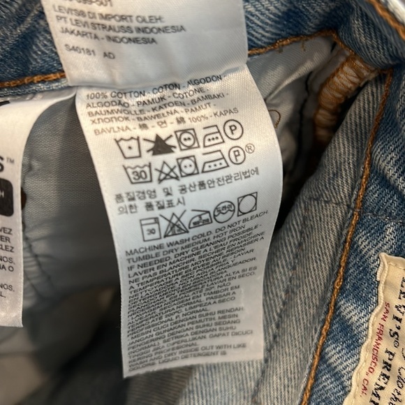 Levi’s 501 Distressed Light Wash Jean Shirts Size 29 - Picture 8 of 9